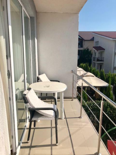 Apartmán Mamaia Nord Năvodari Exteriér fotografie